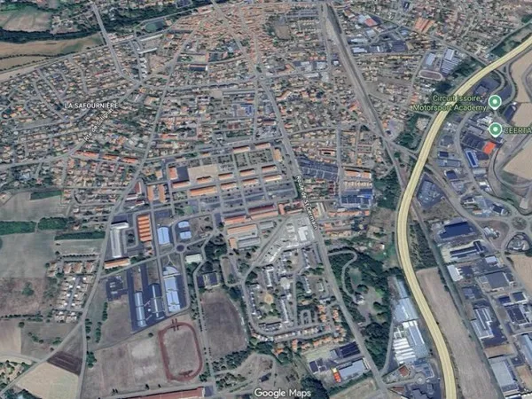 Local industriel 530 m²