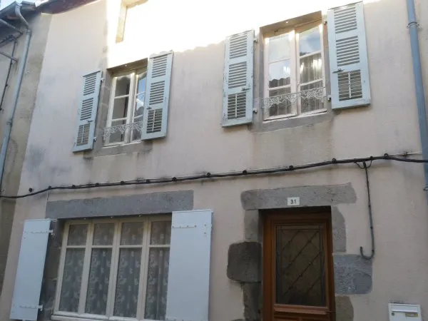 Maison de ville avec petit jardin