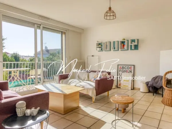 Maison familiale avec studio attenant - La Roche-sur-Yon