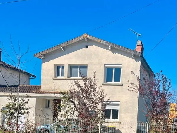 Maison T4 85m² avec jardin - proche centre - disponible mai 2026
