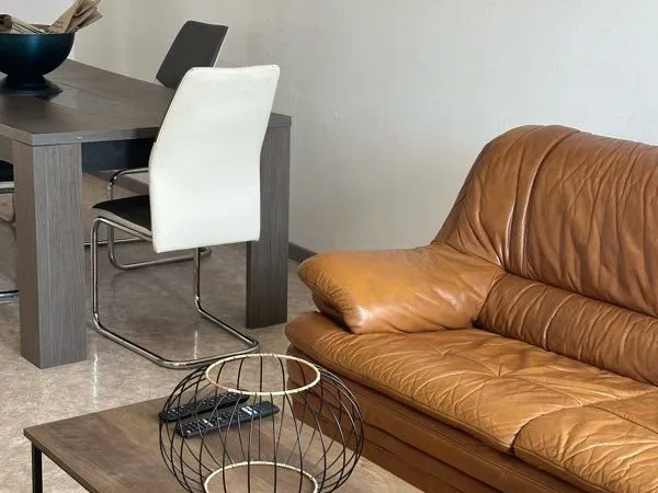 Colocation / tout inclus / 5 pièces / 4 chambres / 100 m² plus très grande terrasse 50 m2