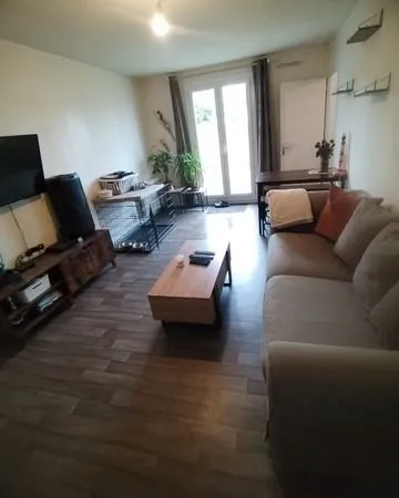 Loue maison louroux hodement