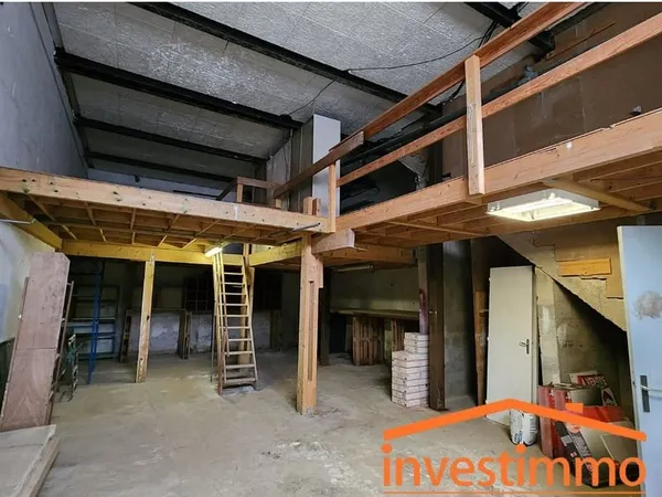Entrepôt 225m2 + bureaux Boulogne sur mer