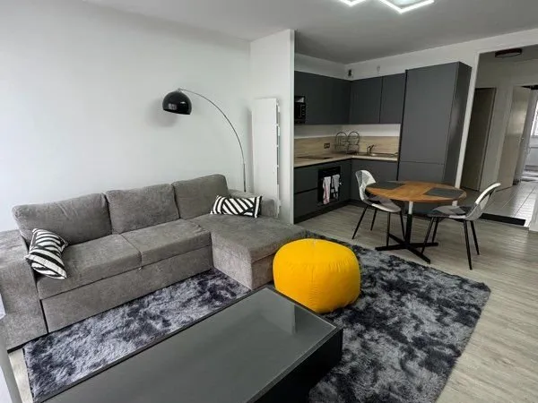 À louer - Super T2 meublé Av de Laon avec terrasse