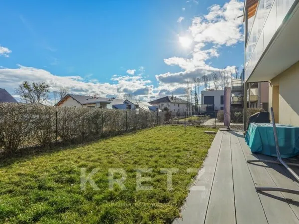 Divonne-les-Bains - Hypercentre - Appartement 100 m2 récent en r