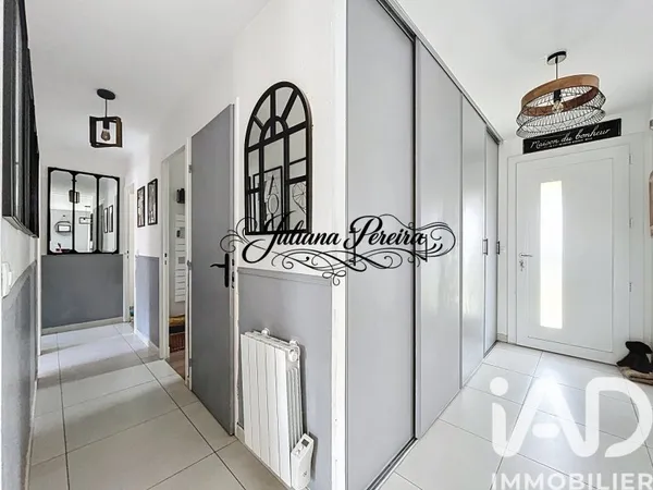 Maison 6 pièces 83 m²