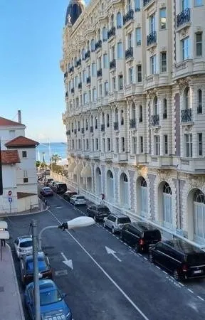A VENDRE CANNES 06 - CROISETTE