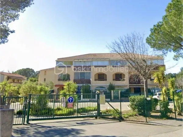 Studio 1 pièce 19 m²