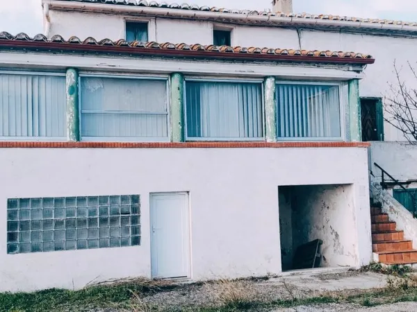IMMOBILIER D’EXCEPTION À LA PALME : 10 CHAMBRES