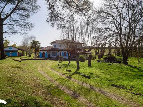 Maison 6 pièces 183 m²