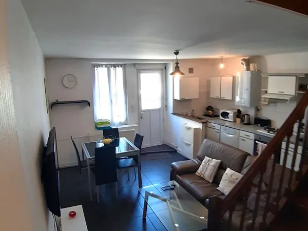 Colocation en maison triplex toute équipée