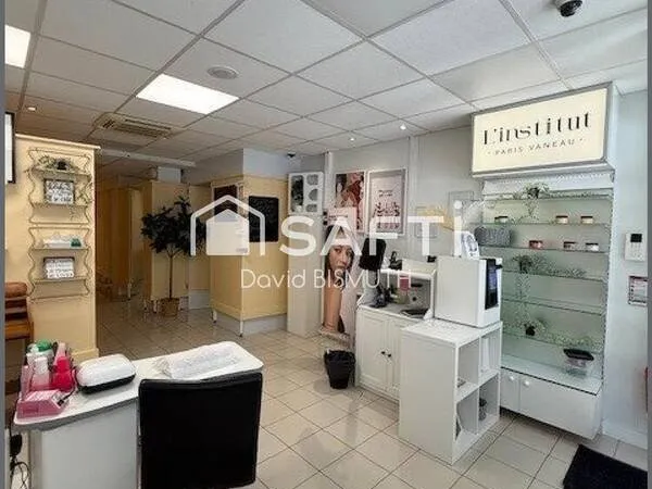 Commerce 1 pièce 50 m²
