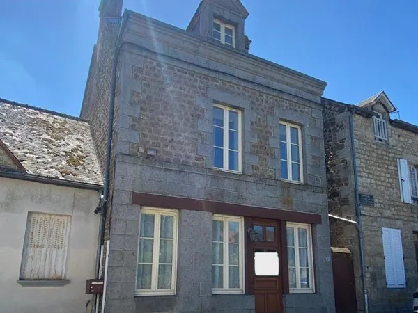 Maison entre Lassay les Châteaux et Domfront
