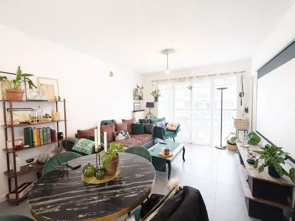 APPARTEMENT T2 - 42.5m2 - BALCON ET PARKING EN SOUS-SOL