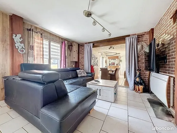 Longère 4 pièces 135 m²