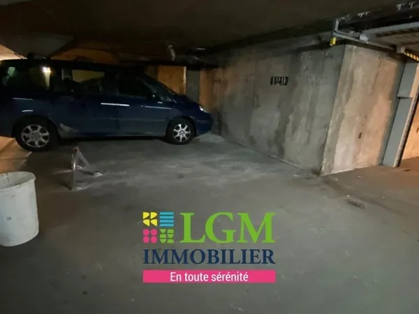 Parking À Vendre