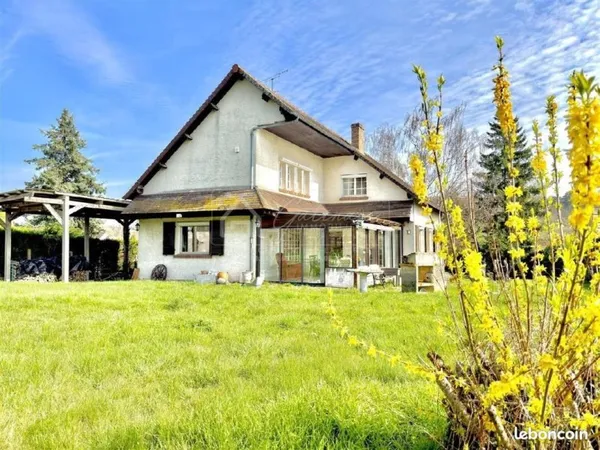 Maison 7 pièces 176 m²