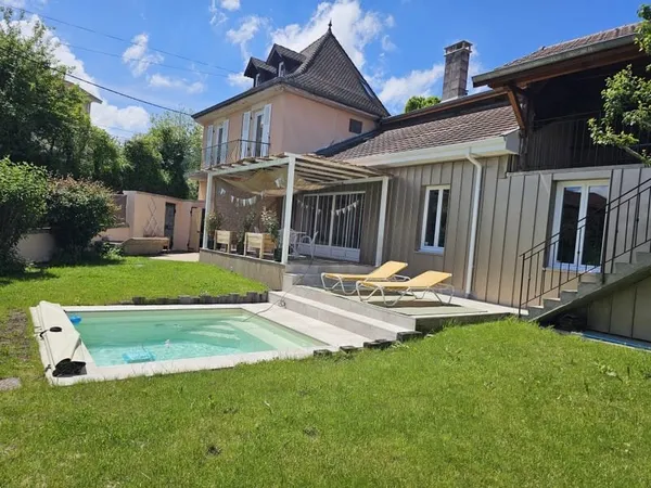 Maison avec piscine
