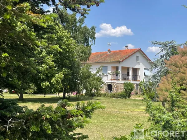 Maison 6 pièces 160 m²