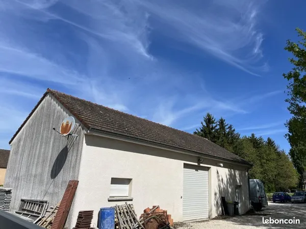 Local 3 pièces 150 m²