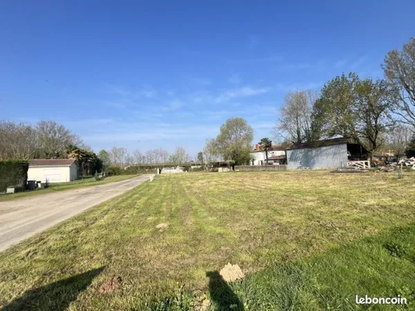 Terrain 427 m² La Jonchere