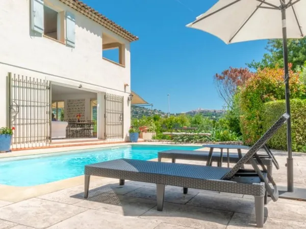 Vente Maison 7 pièces - La Colle Sur Loup - Piscine Terrain Cons