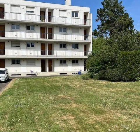 Studio 1 pièce 30 m²