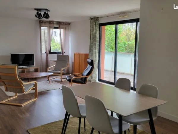 Grand T4 meublé centre Blagnac