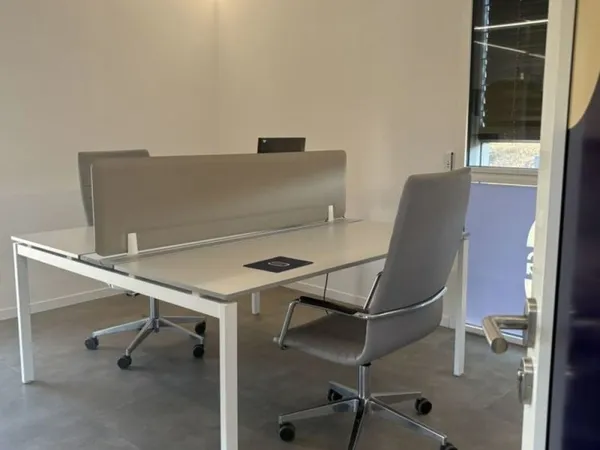 Bureau fermé 2/3 postes - St Martin Bellevue (74)