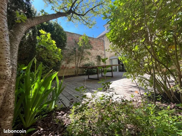 Maison 7 pièces 180 m²
