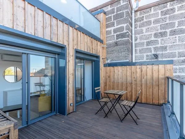 APPARTEMENT MEUBLE A BORDEAUX SAINT AUGUSTIN