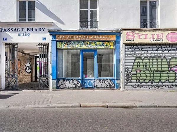 Local commercial 110 m²