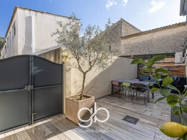 Maison 5 chambres avec terrasse à Lansargues