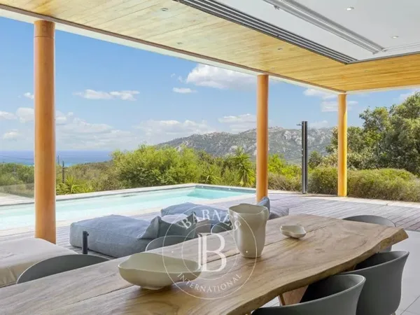 Porto-Vecchio, Santa Giulia, villa d'architecte, 4 chambres, pis