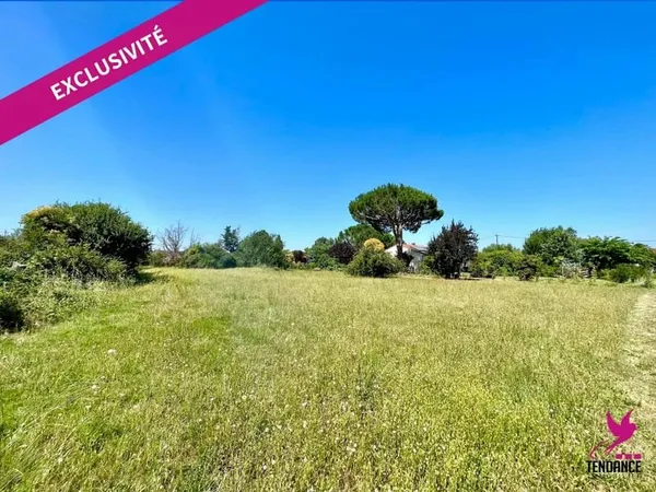 Très joli terrain diffus de 1605 m².