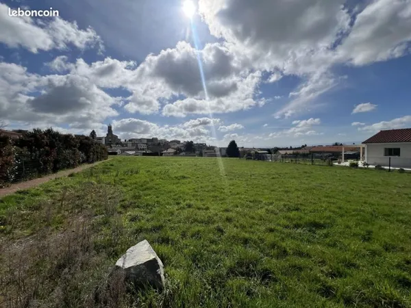 Terrain 944 m² Rozier-en-Donzy