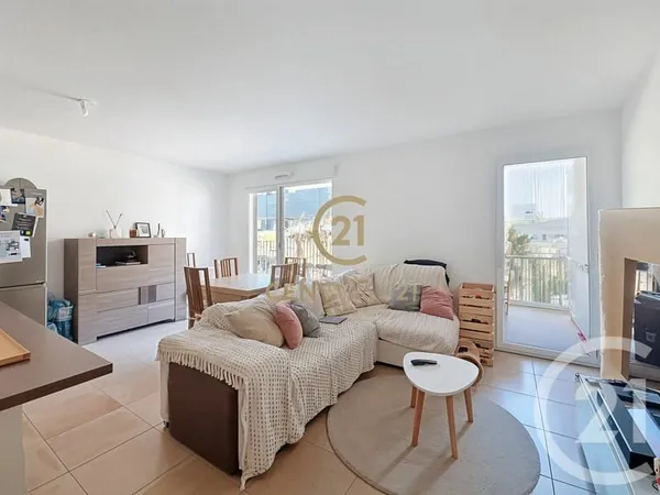 Appartement 4 pièces 82 m²