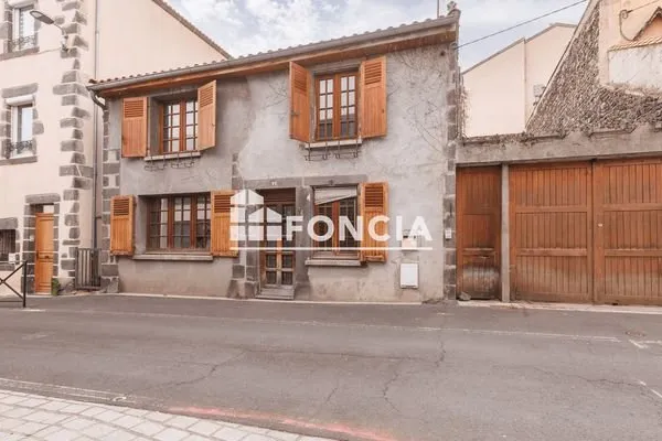 Maison 6 pièces 158 m²