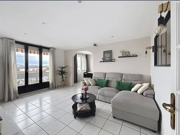Appartement 4 pièces 76 m²