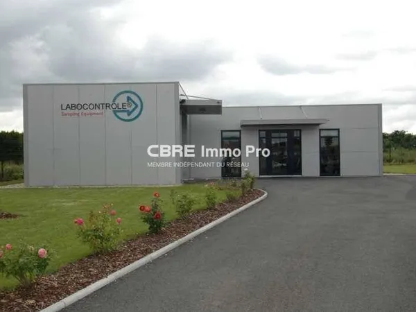 Bureaux 185 m²