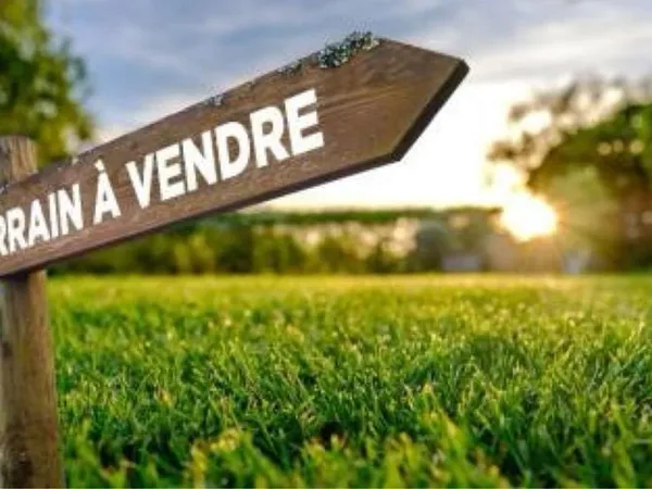 Terrain À Vendre