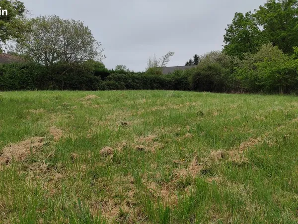 Terrain constructible a vendre