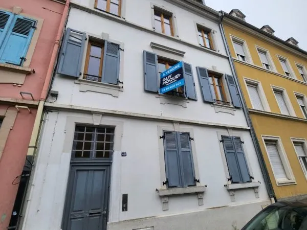 Immeuble Sur Mulhouse à quelques mètres du centre !!!!