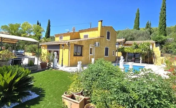 Villa de charme avec vue panoramique