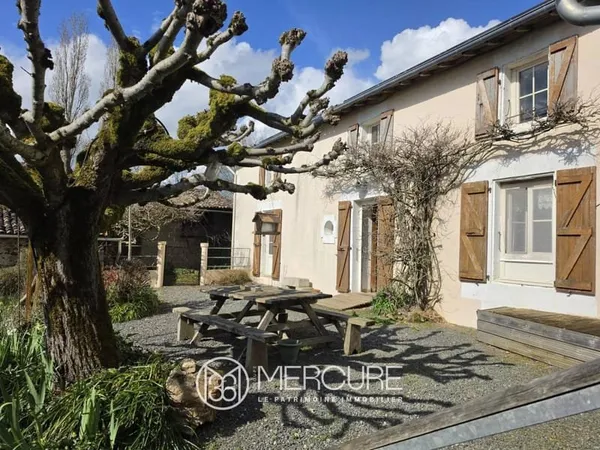 Maison 5 pièces 140 m²
