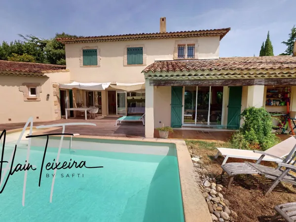 Neo Provencale 220 m²