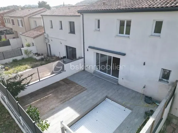 VILLA T4- RT2020 - PISCINE-NEBIAN