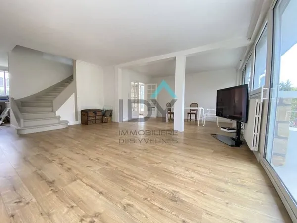 Maison 8 pièces 156 m²
