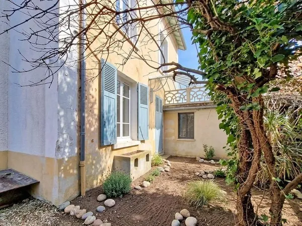 Maison Oullins Pierre Benite 6 pièces 165m²