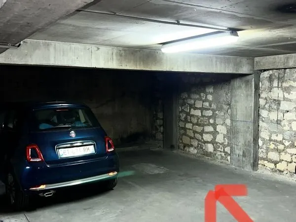 Places de Parking à Vendre